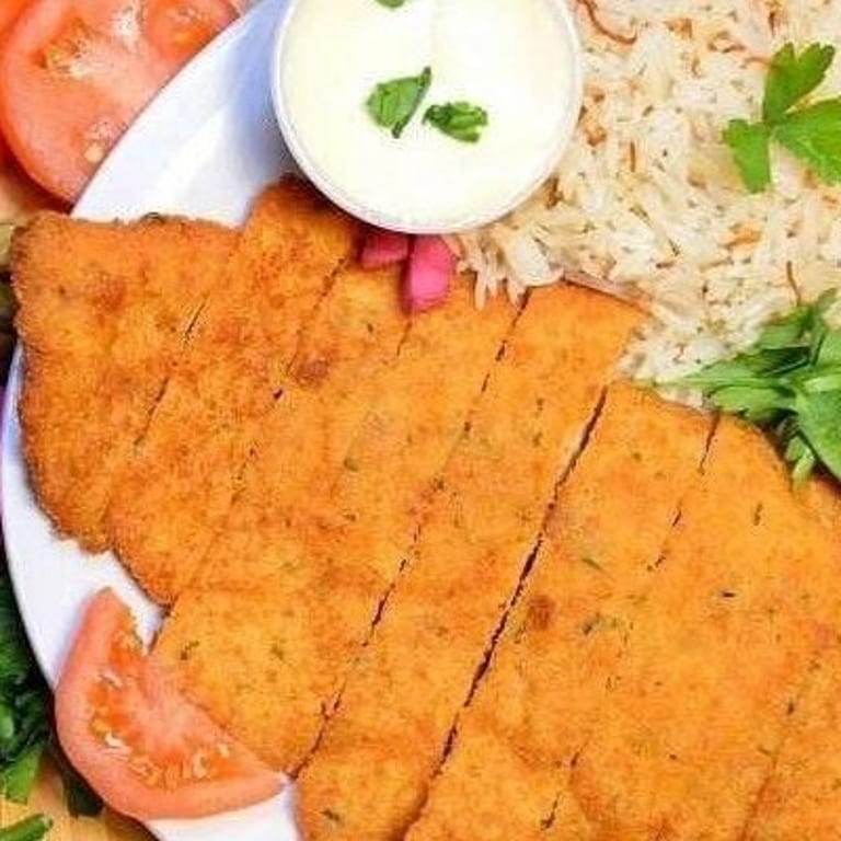 Delicious Dinner Options at Our Mediterranean Restaurant