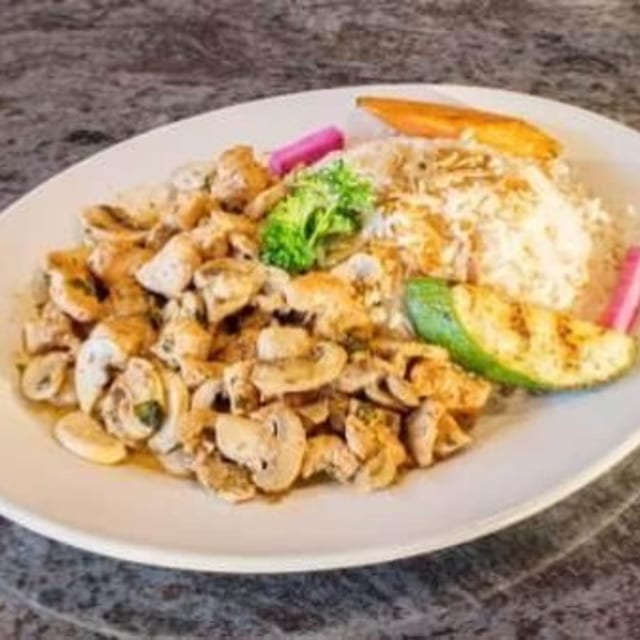   Chicken Sautée Dinner.